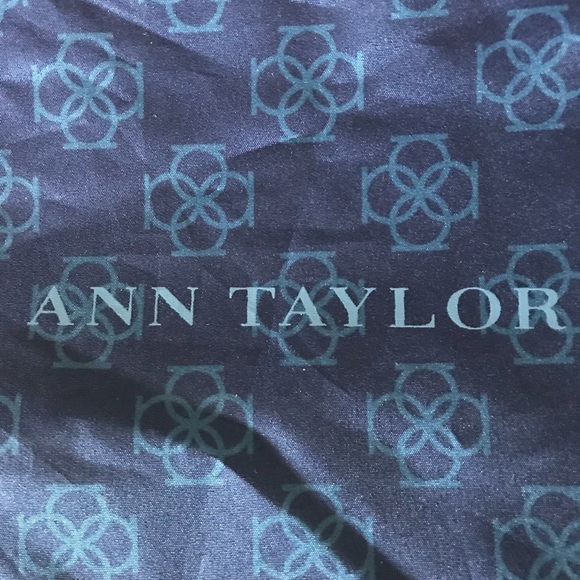 Ann Taylor Drawstring Bag - Picture 7 of 7